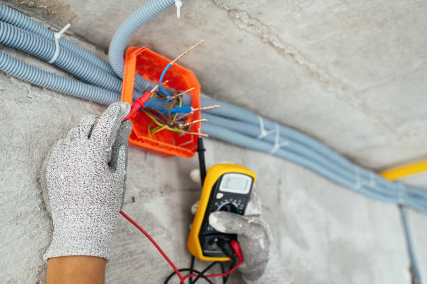 Best Affordable Emergency Electrician  in Graceville, FL